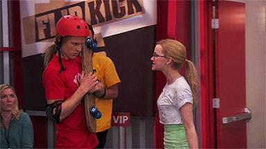 Liv y Maddie 1x6