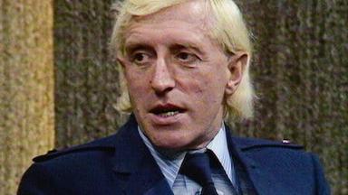 Jimmy Savile: A British Horror Story 1x1