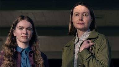 Carrie 1x6
