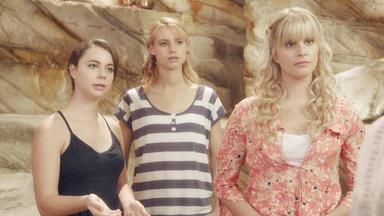 Mako Mermaids: An H2O Adventure 1x4