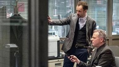 Elementary 1x18