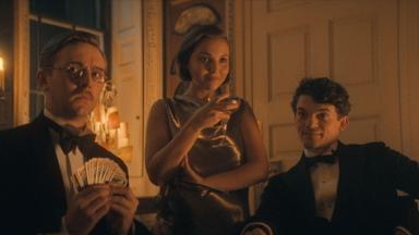 Agatha Christie: Las siete esferas 1x1